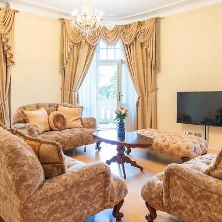 Kings Retreat Royal In Appartement *